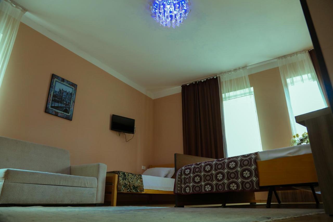 Guest House Боржомі Екстер'єр фото