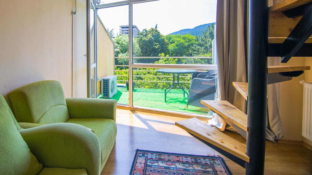 Guest House Боржомі Екстер'єр фото