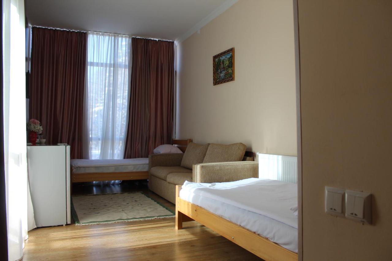 Guest House Боржомі Екстер'єр фото
