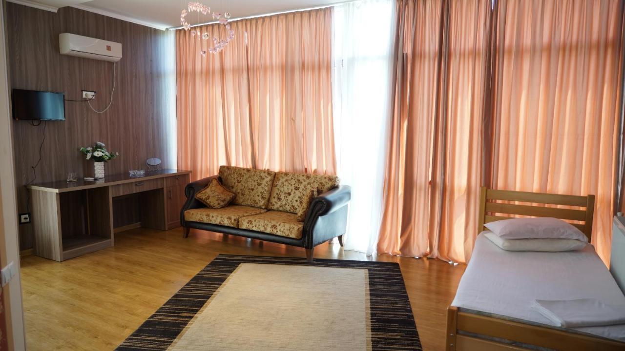 Guest House Боржомі Екстер'єр фото